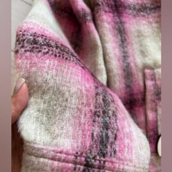 Zara  Plaid Shacket - Picture 12 of 14